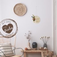 Holzscheibe Mama & Oma mit bunten Trockenblumen